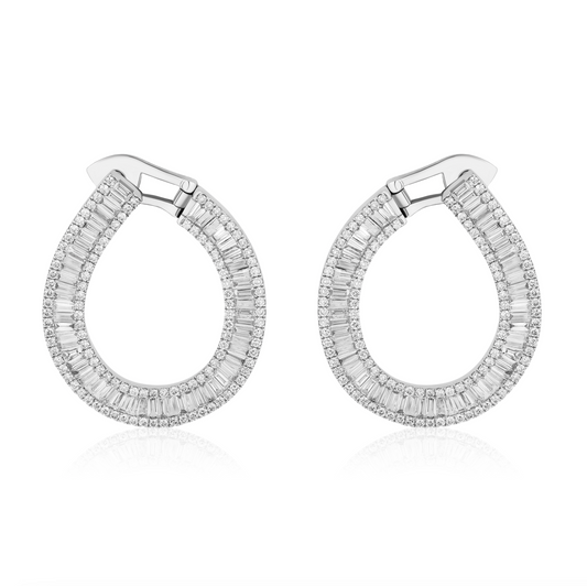 Front Facing Illusion Hoops