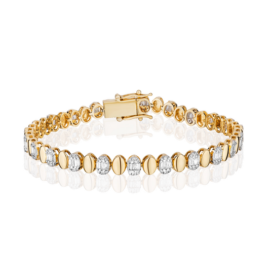 Oval Illusion Diamond Bracelet